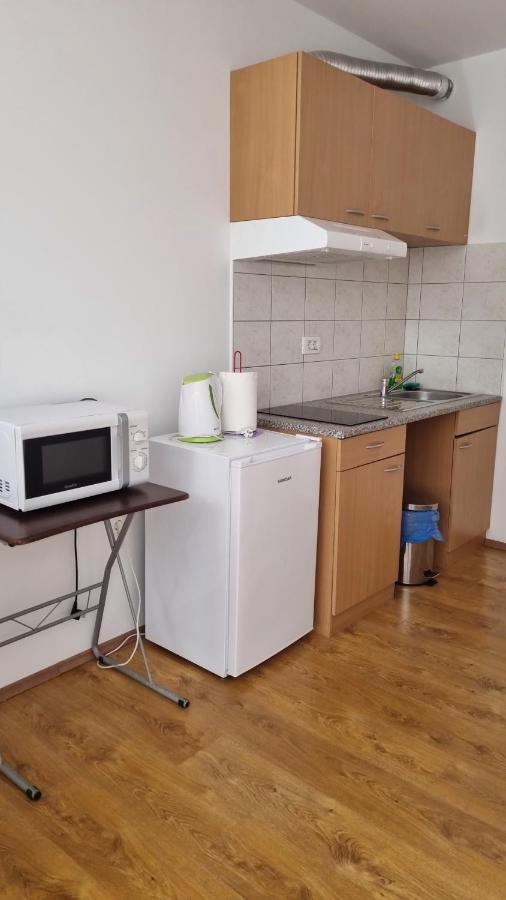 Apartmani Barbara Brsec Bagian luar foto