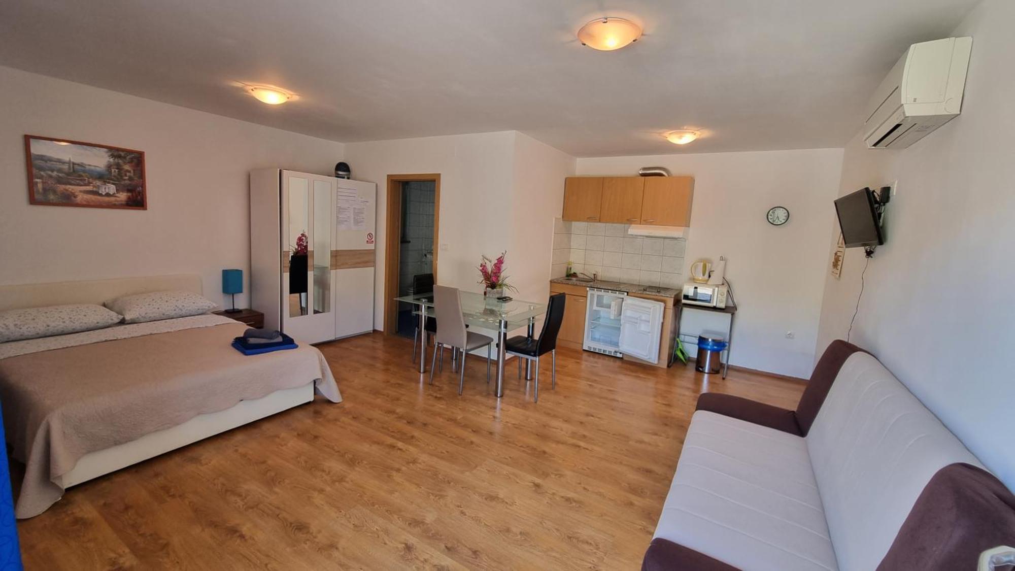 Apartmani Barbara Brsec Bagian luar foto