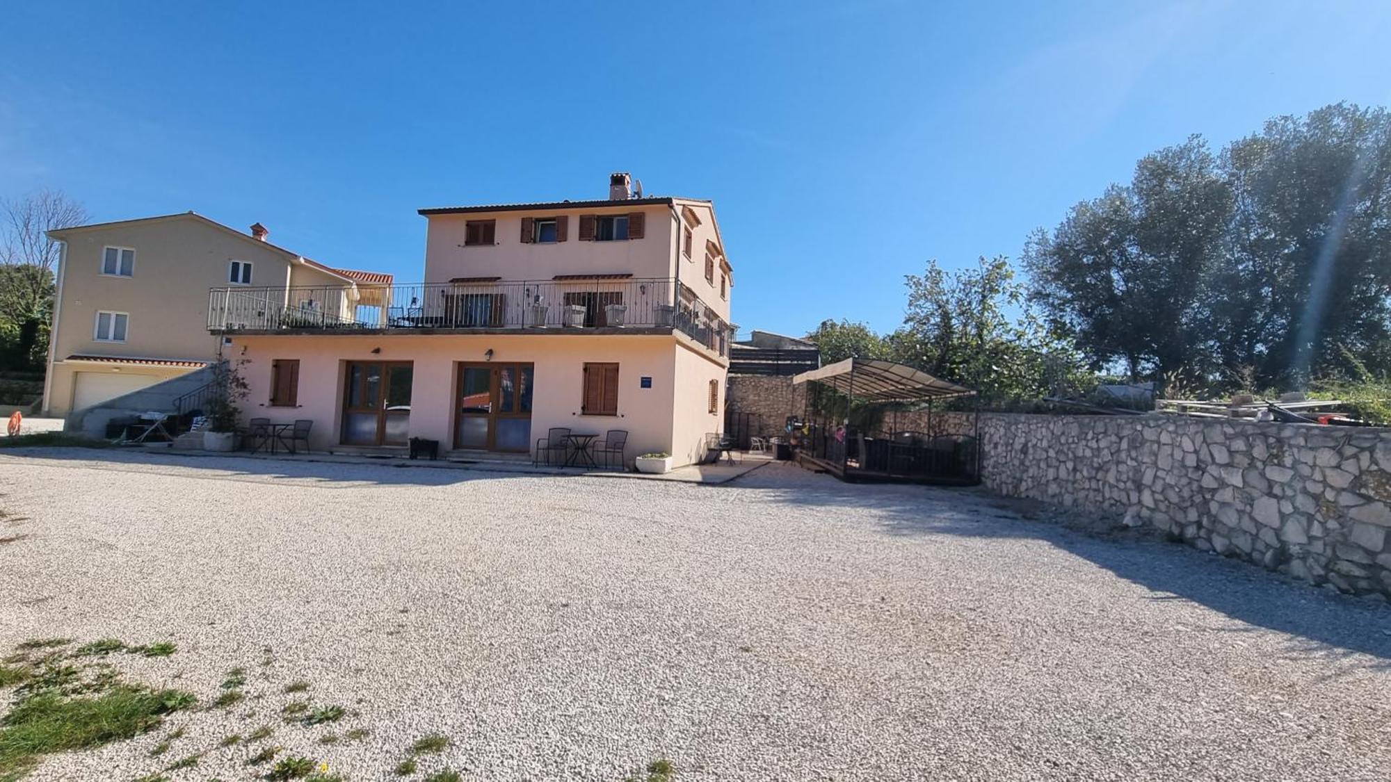 Apartmani Barbara Brsec Bagian luar foto