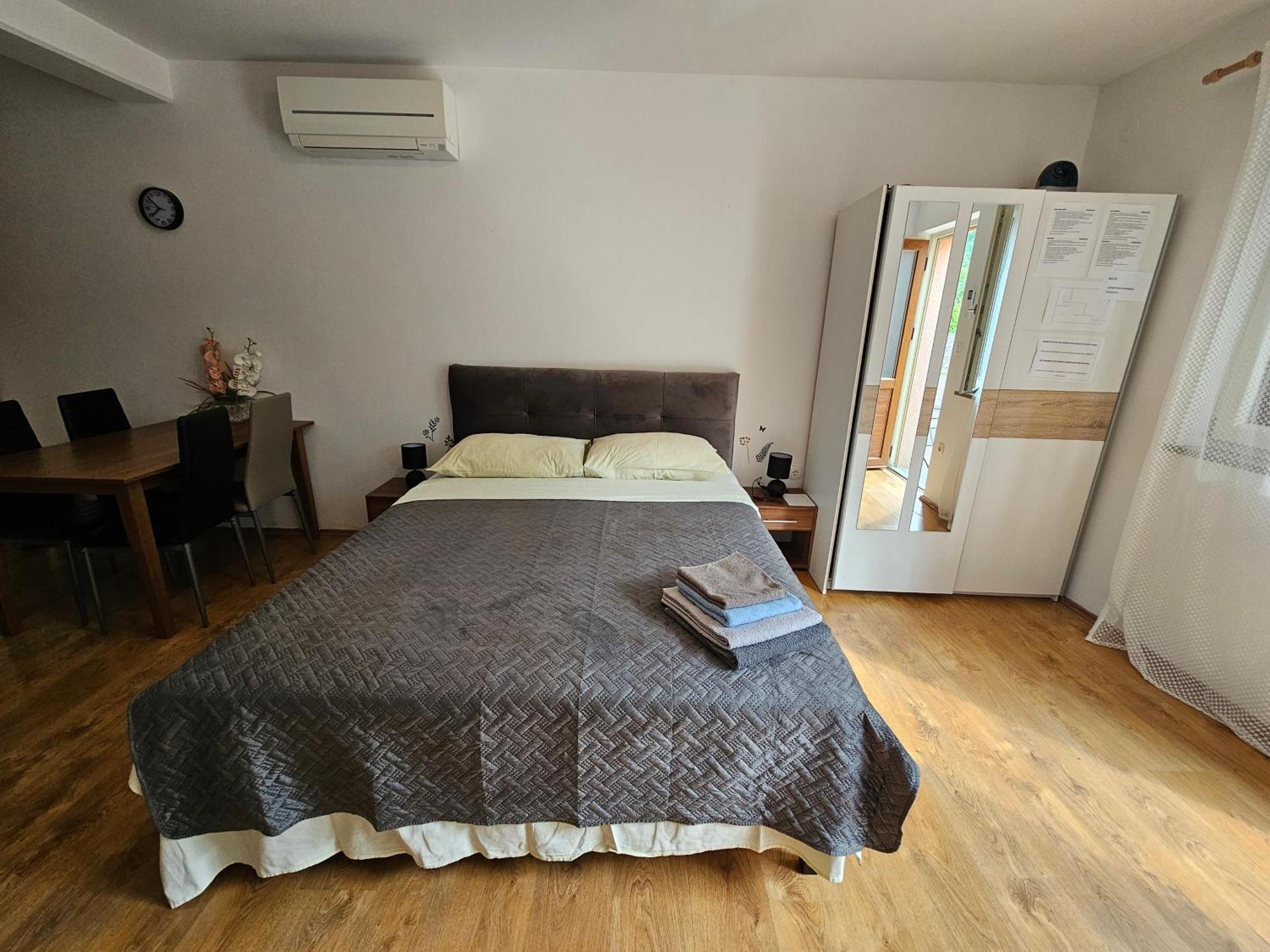 Apartmani Barbara Brsec Bagian luar foto